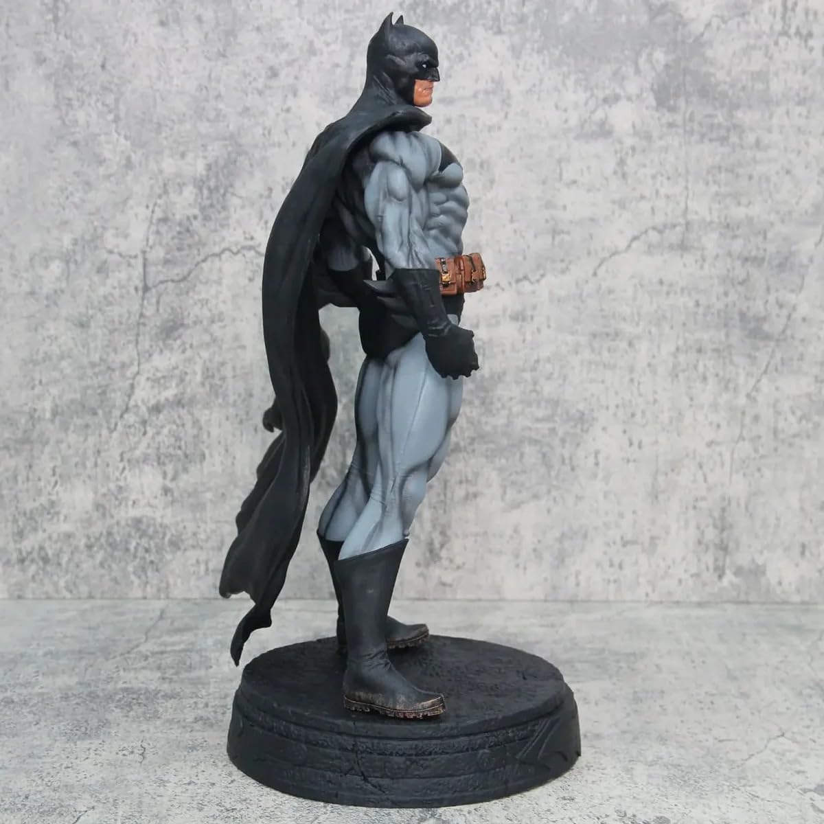 Batman Premium Action Figure Statue (38 cm) | Large DC Superhero PVC Collectible Display Model for Batman Fans