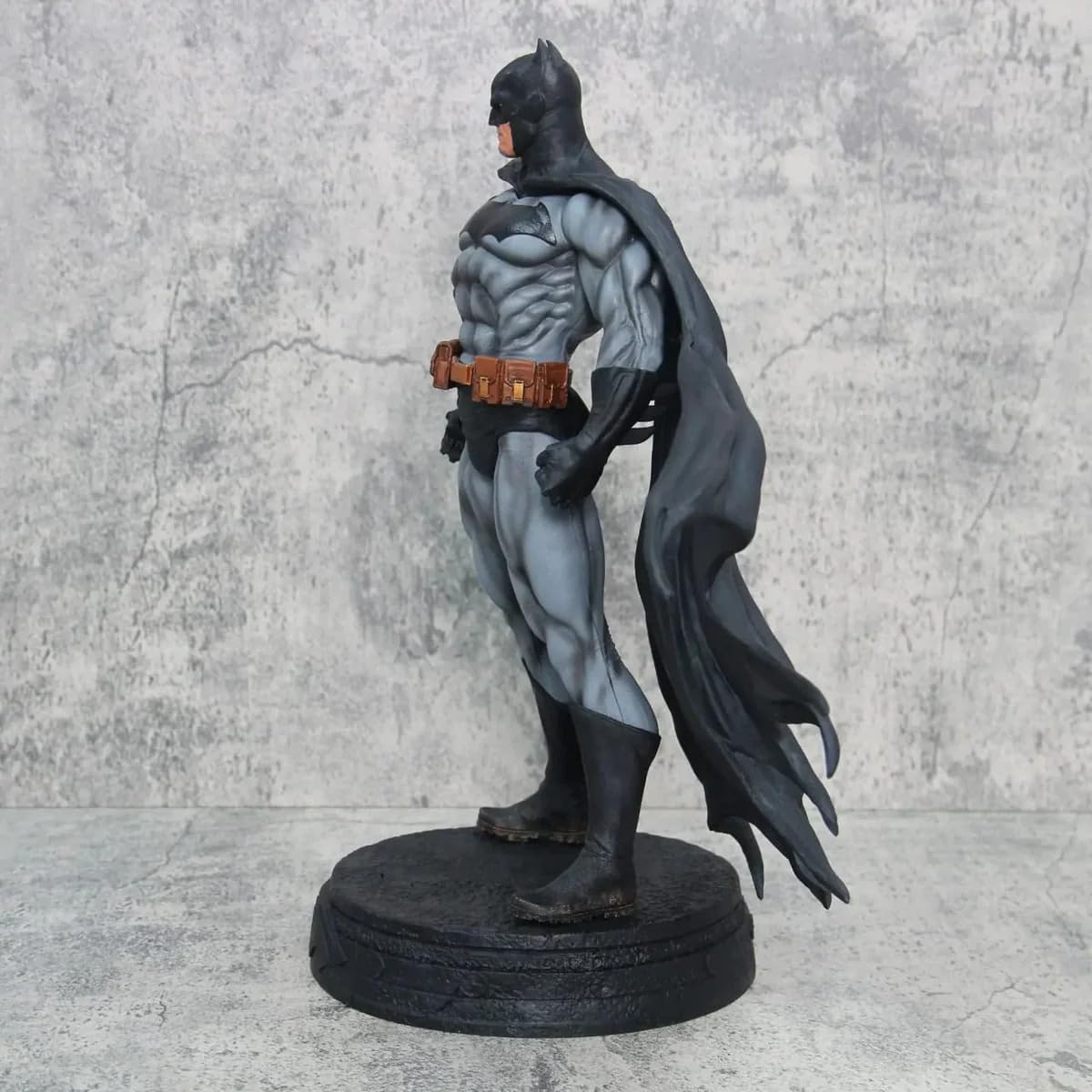 Batman Premium Action Figure Statue (38 cm) | Large DC Superhero PVC Collectible Display Model for Batman Fans